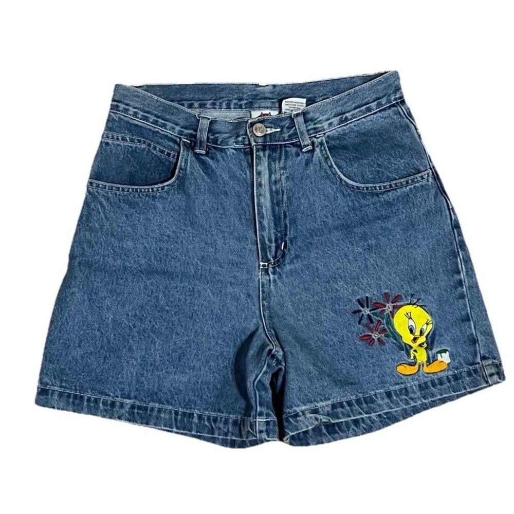 Vintage ‘90’s Tweety Bird High-rise Denim Shorts 7/8 Medium Wash Embroidered